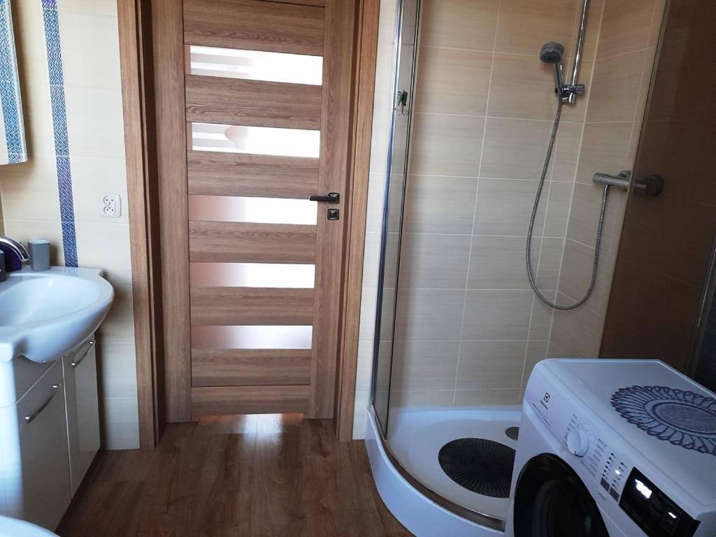 Tu Sie Spi Apartment Bodzentyn ภายนอก รูปภาพ